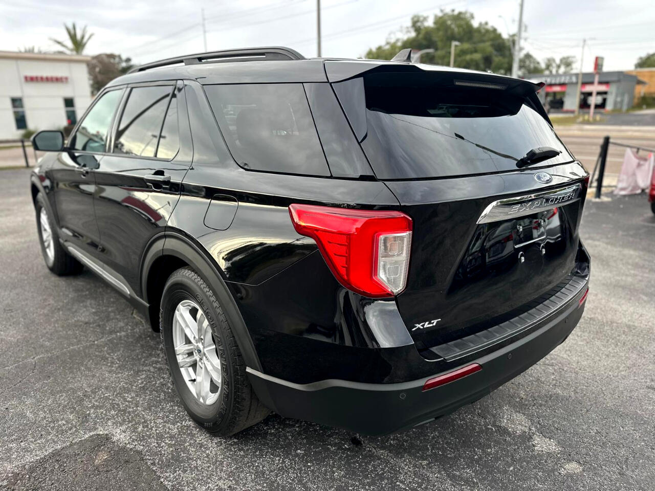 Ford Explorer XLT 2022