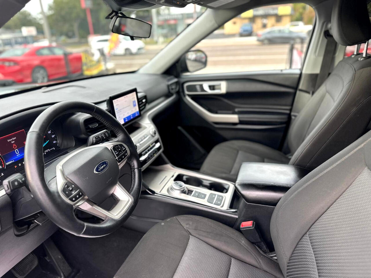 Ford Explorer XLT 2022