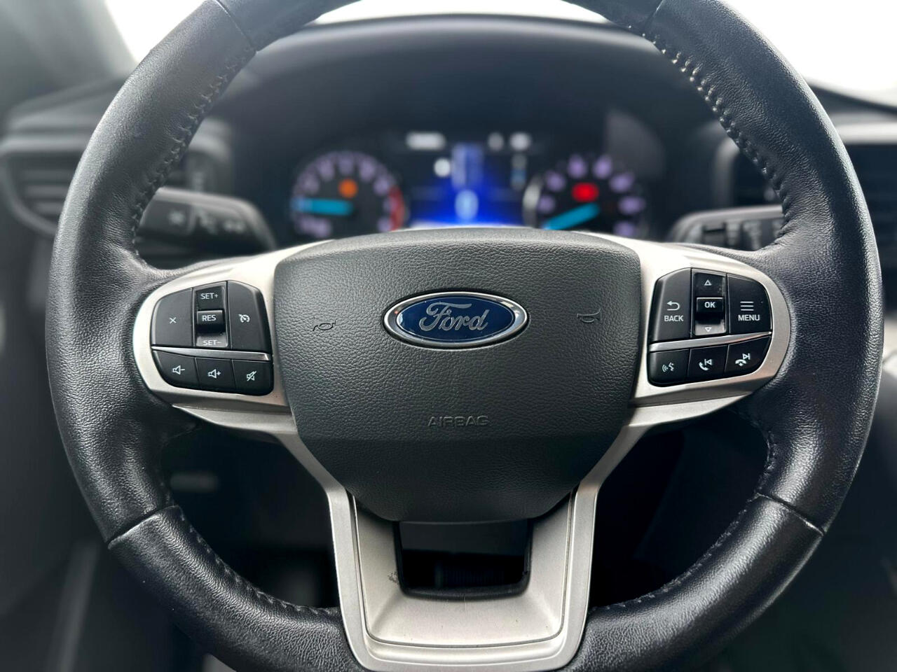 Ford Explorer XLT 2022