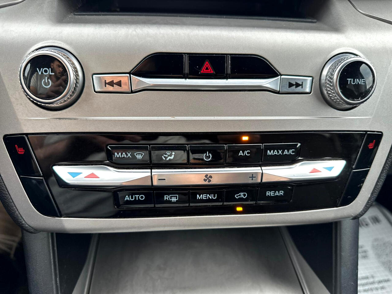 Ford Explorer XLT 2022