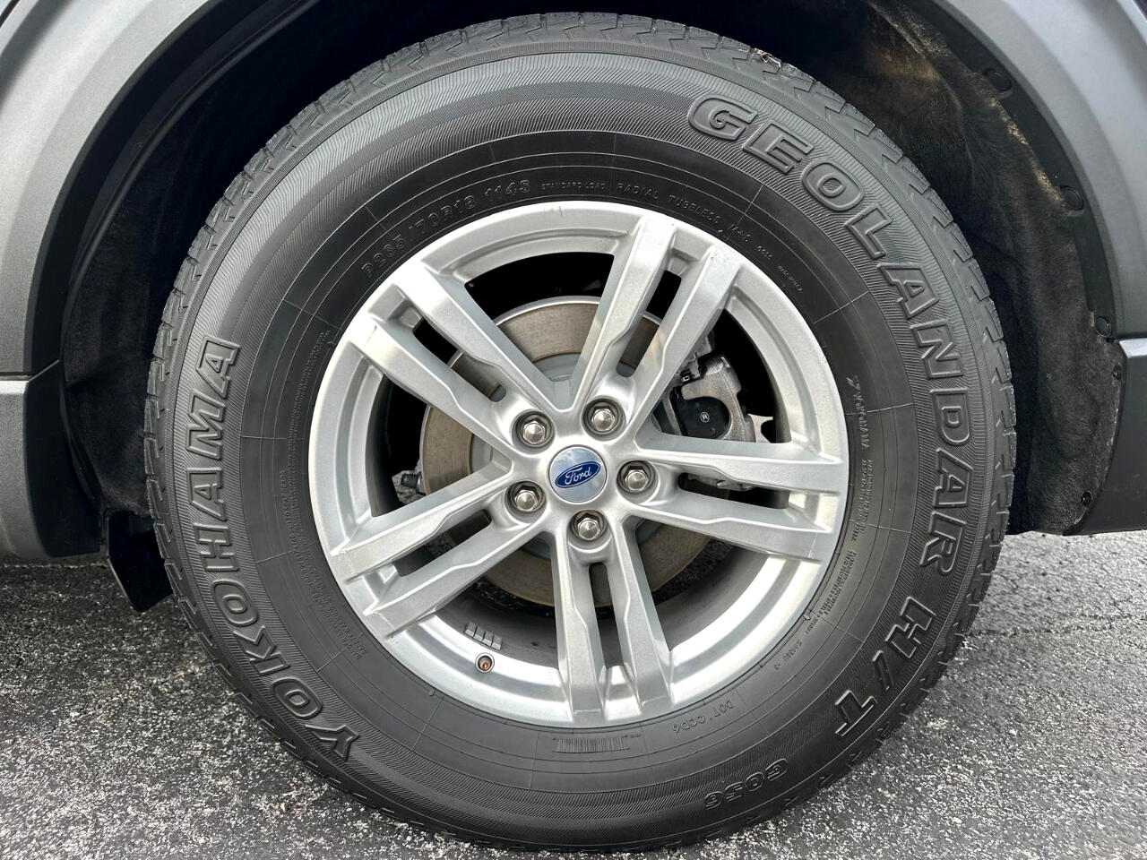 Ford Explorer XLT 2022