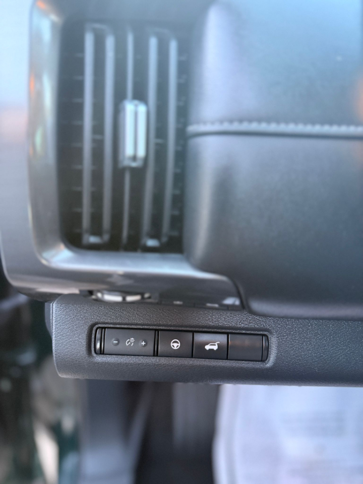 Nissan Pathfinder SL 2022