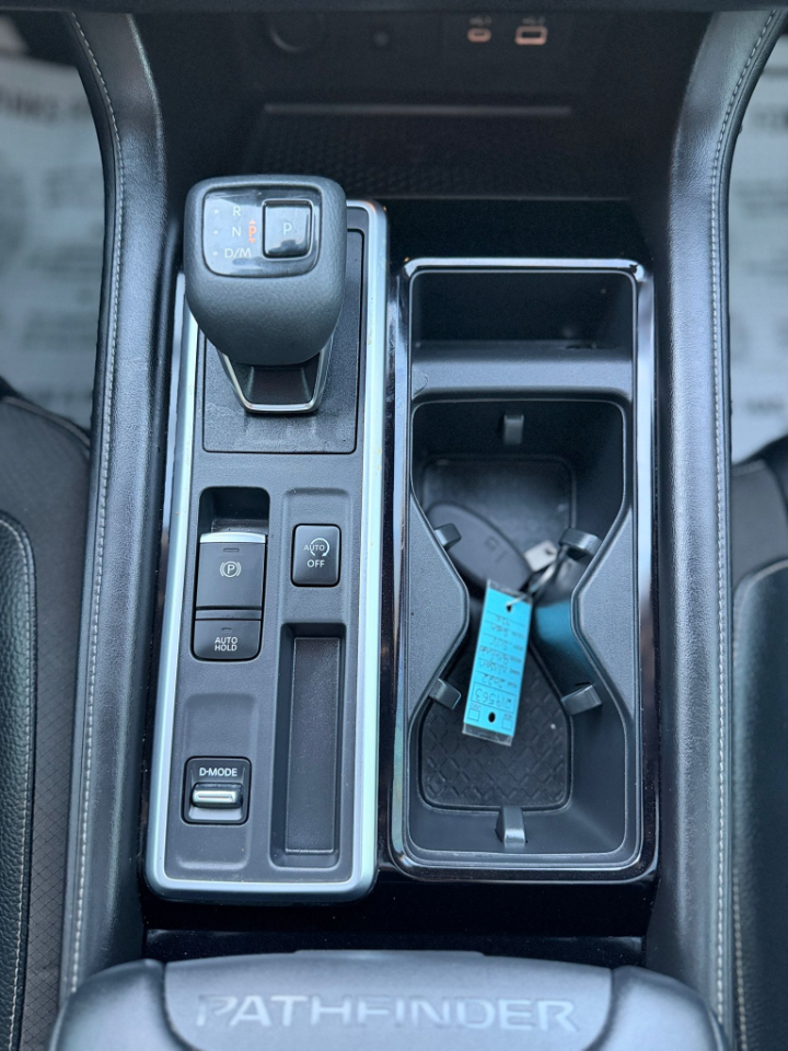 Nissan Pathfinder SL 2022