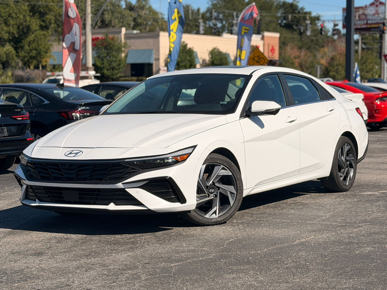 2024 Hyundai Elantra Limited