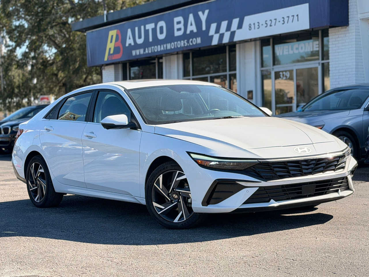 Hyundai Elantra Limited 2024