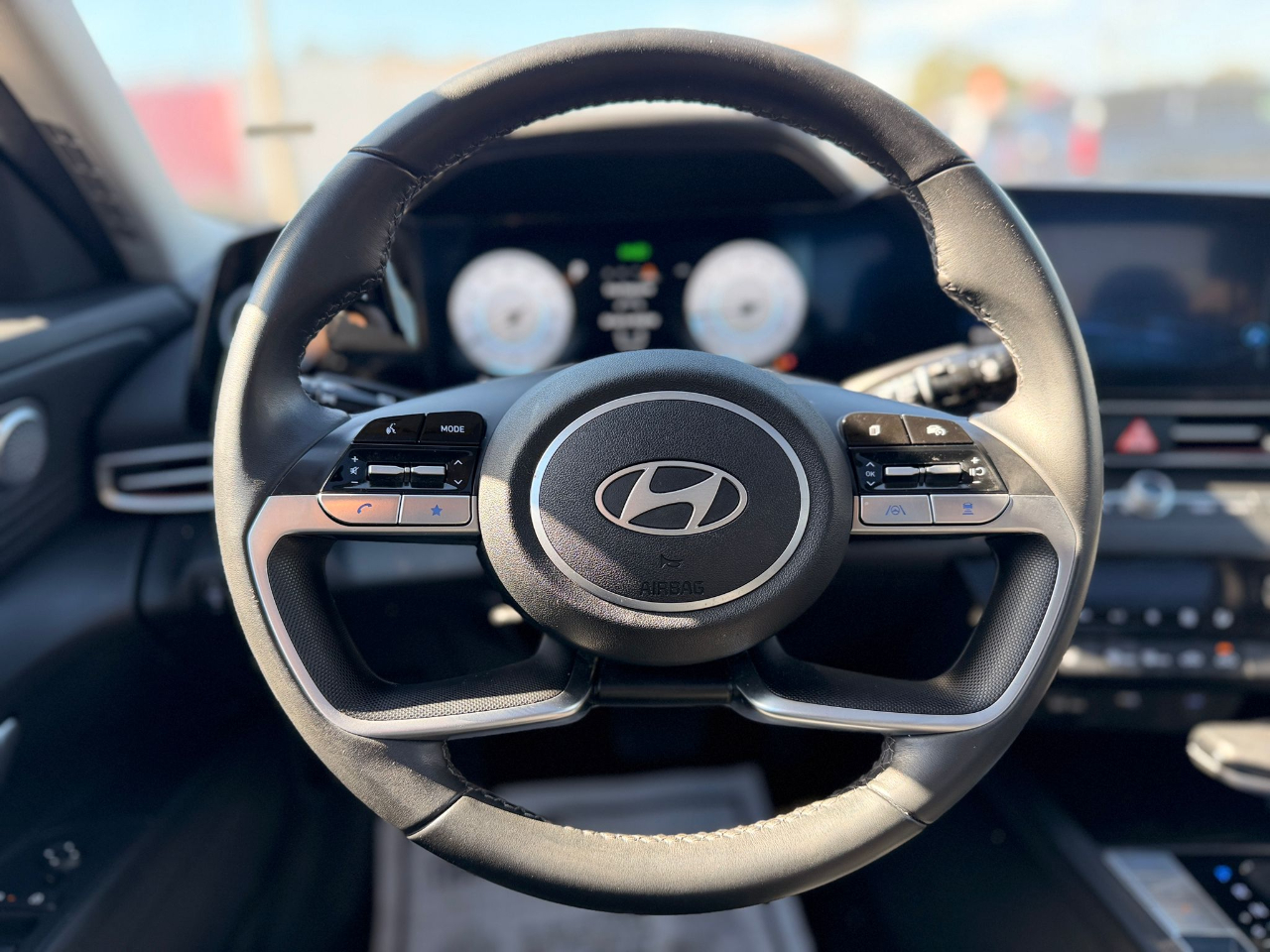 Hyundai Elantra Limited 2024