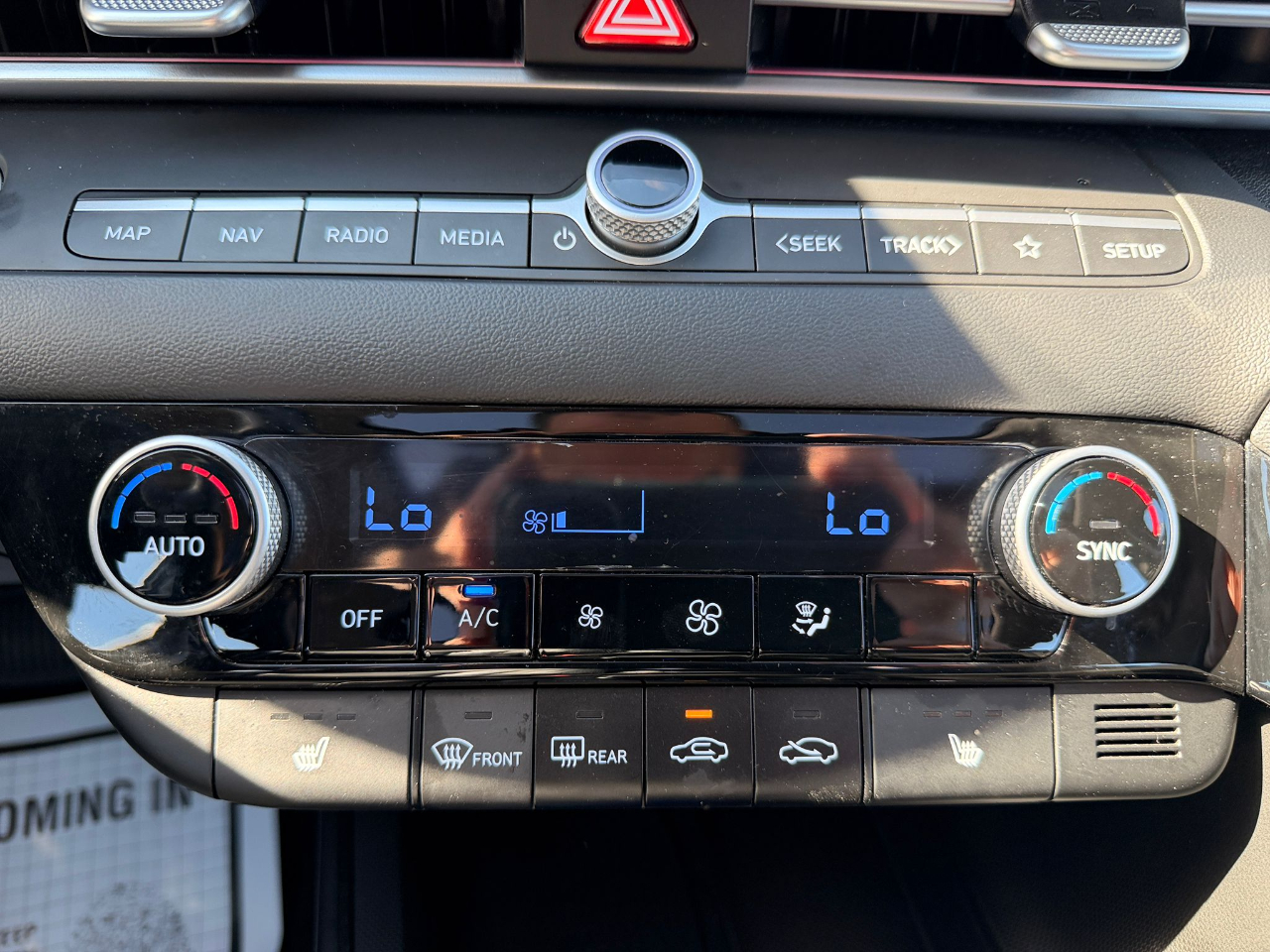 Hyundai Elantra Limited 2024