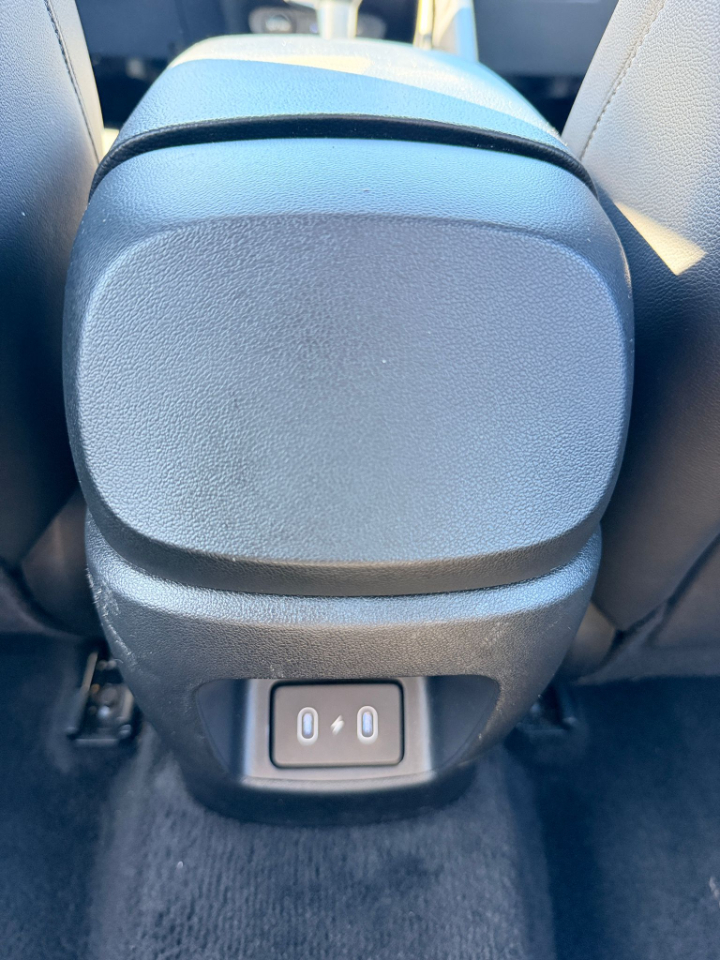 Hyundai Elantra Limited 2024