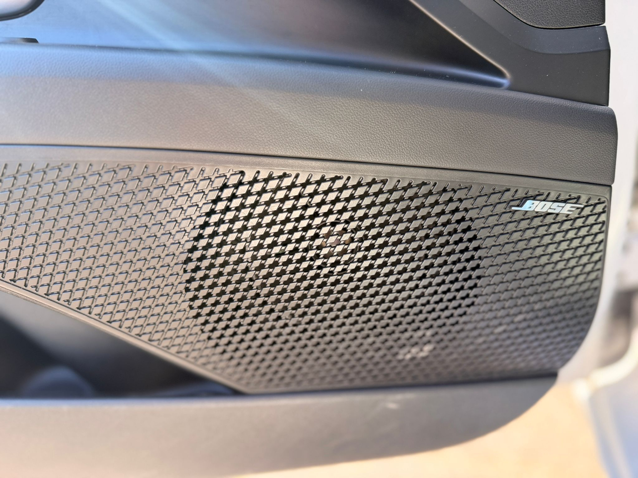 Hyundai Elantra Limited 2024