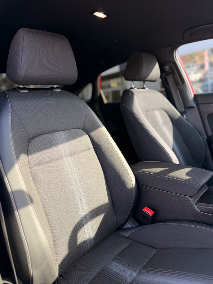 Honda Civic Sport 2025