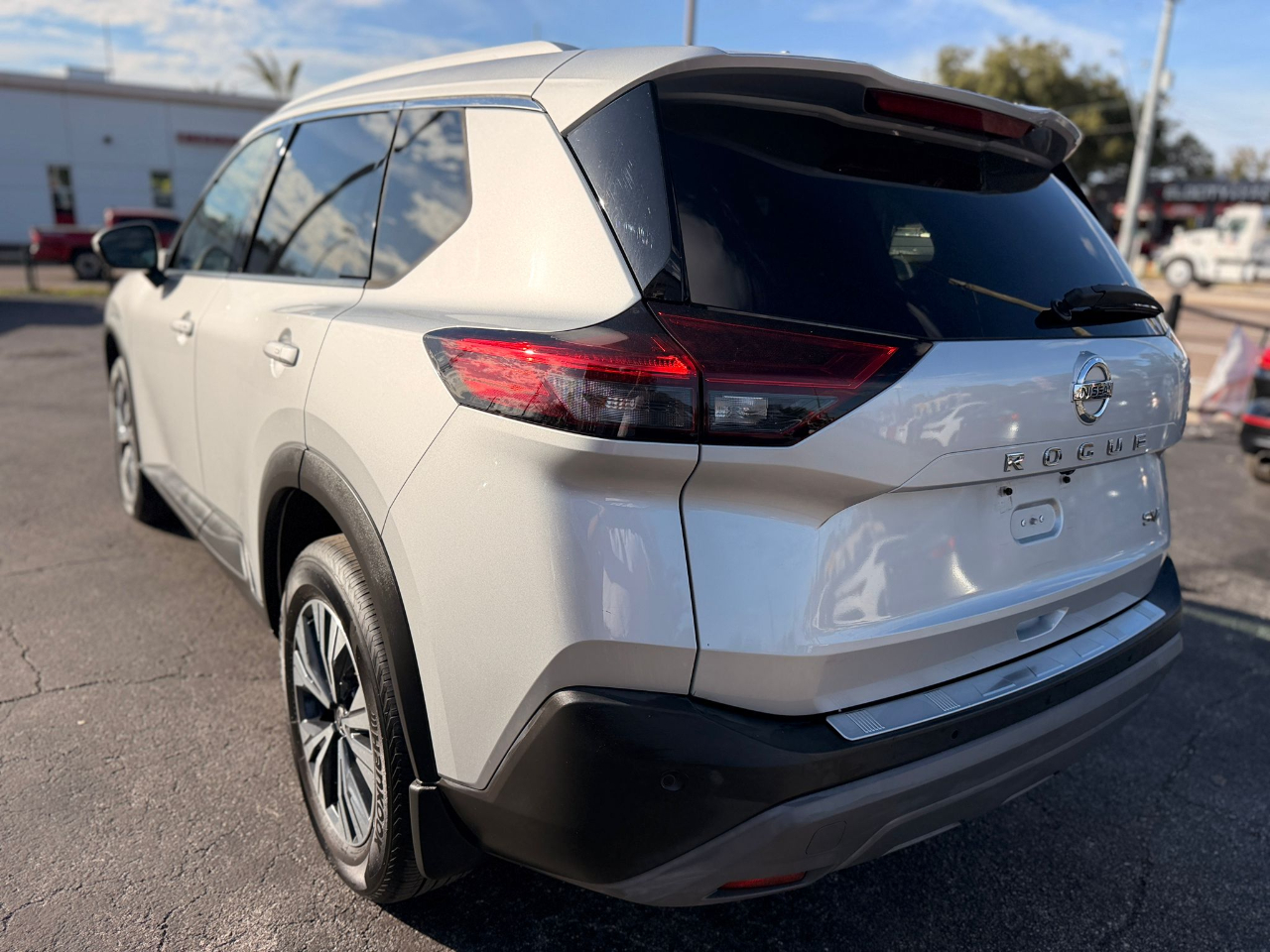 Nissan Rogue SV 2021