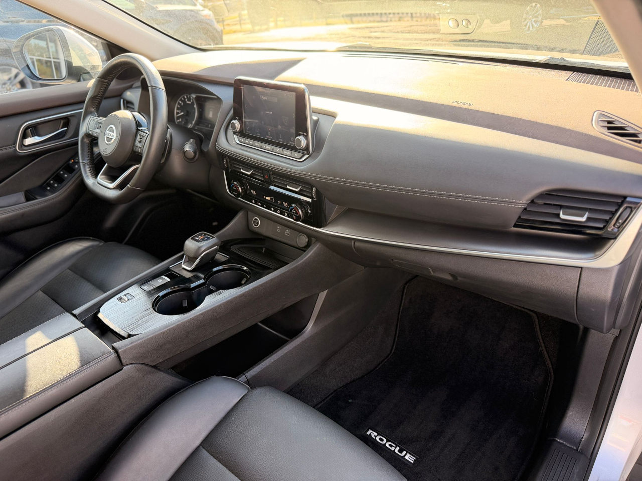 Nissan Rogue SV 2021