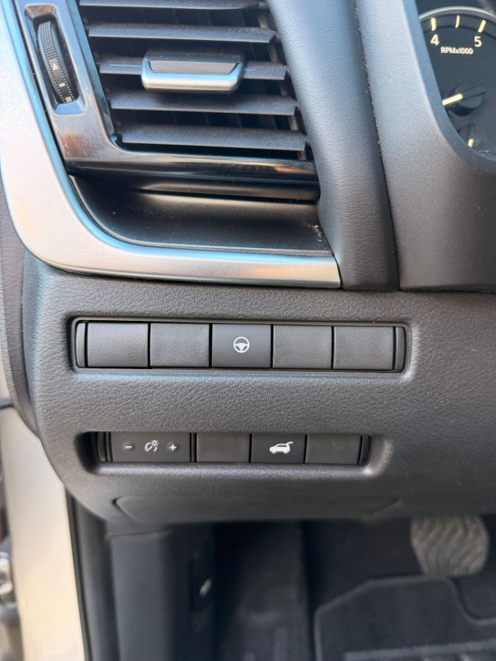 Nissan Rogue SV 2021