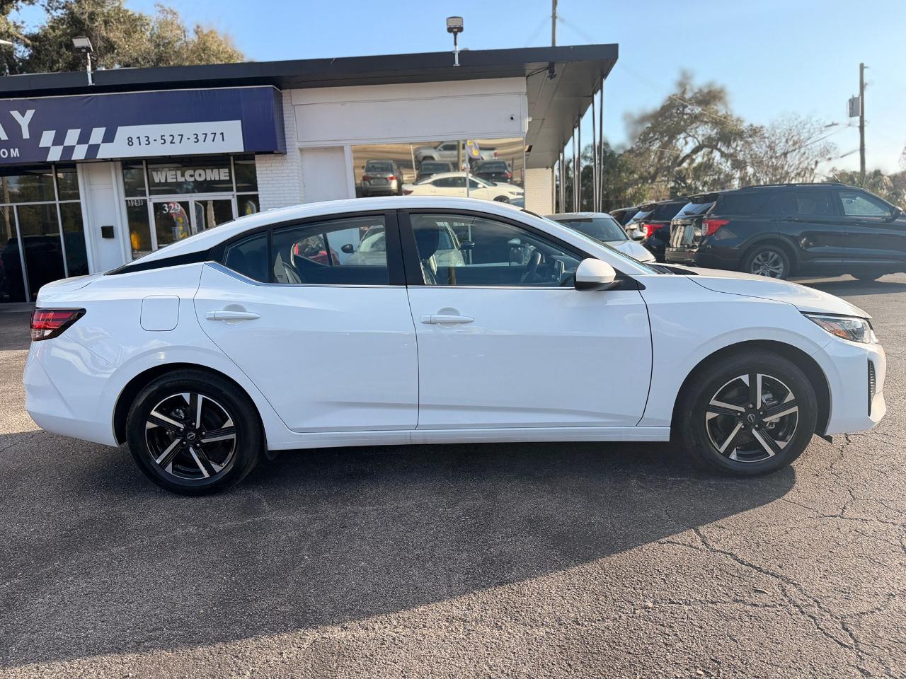 Nissan Sentra SV 2025