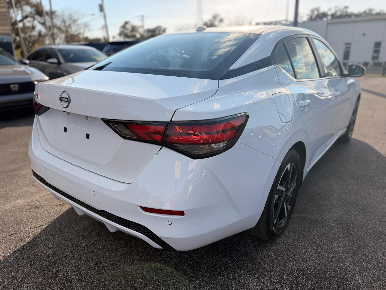 Nissan Sentra SV 2025