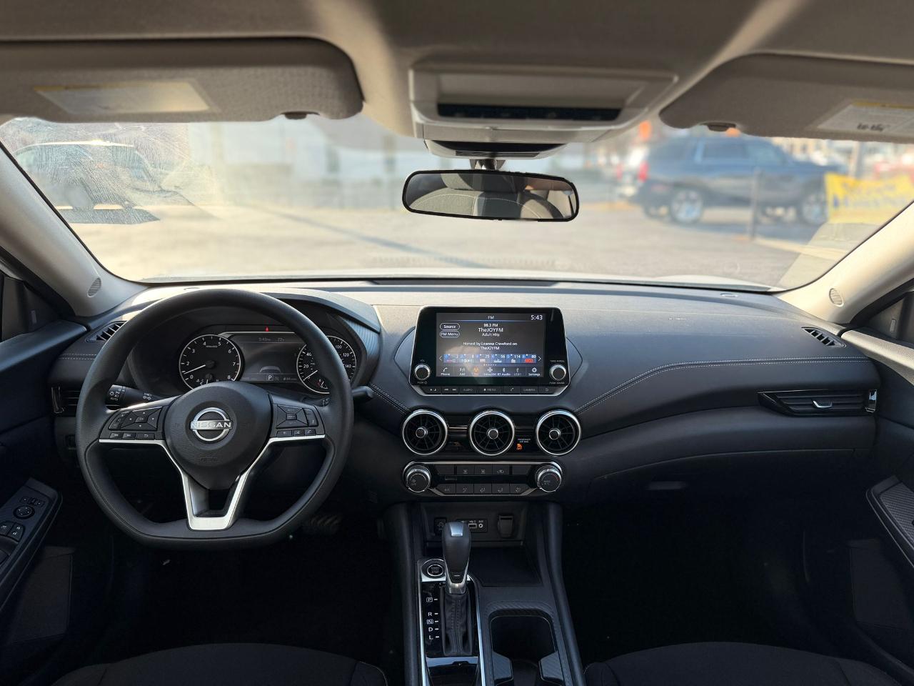 Nissan Sentra SV 2025