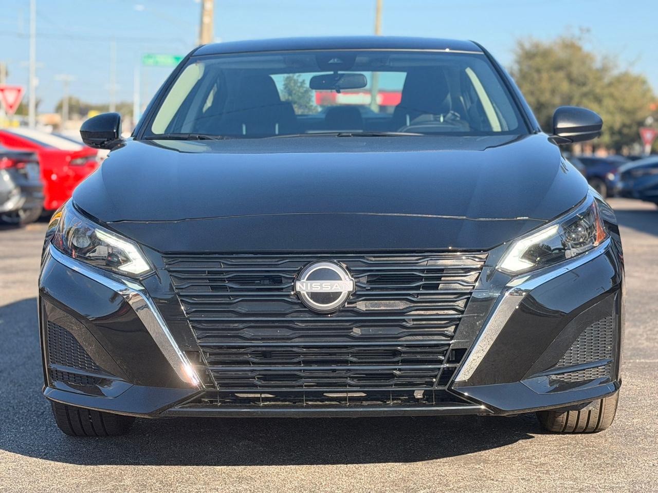 Nissan Altima 2.5 SV AWD 2025