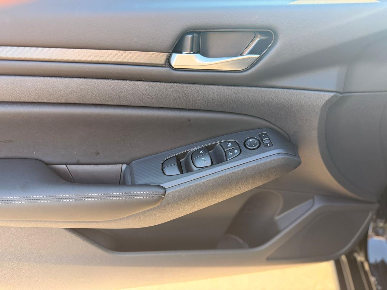 Nissan Altima 2.5 SV AWD 2025