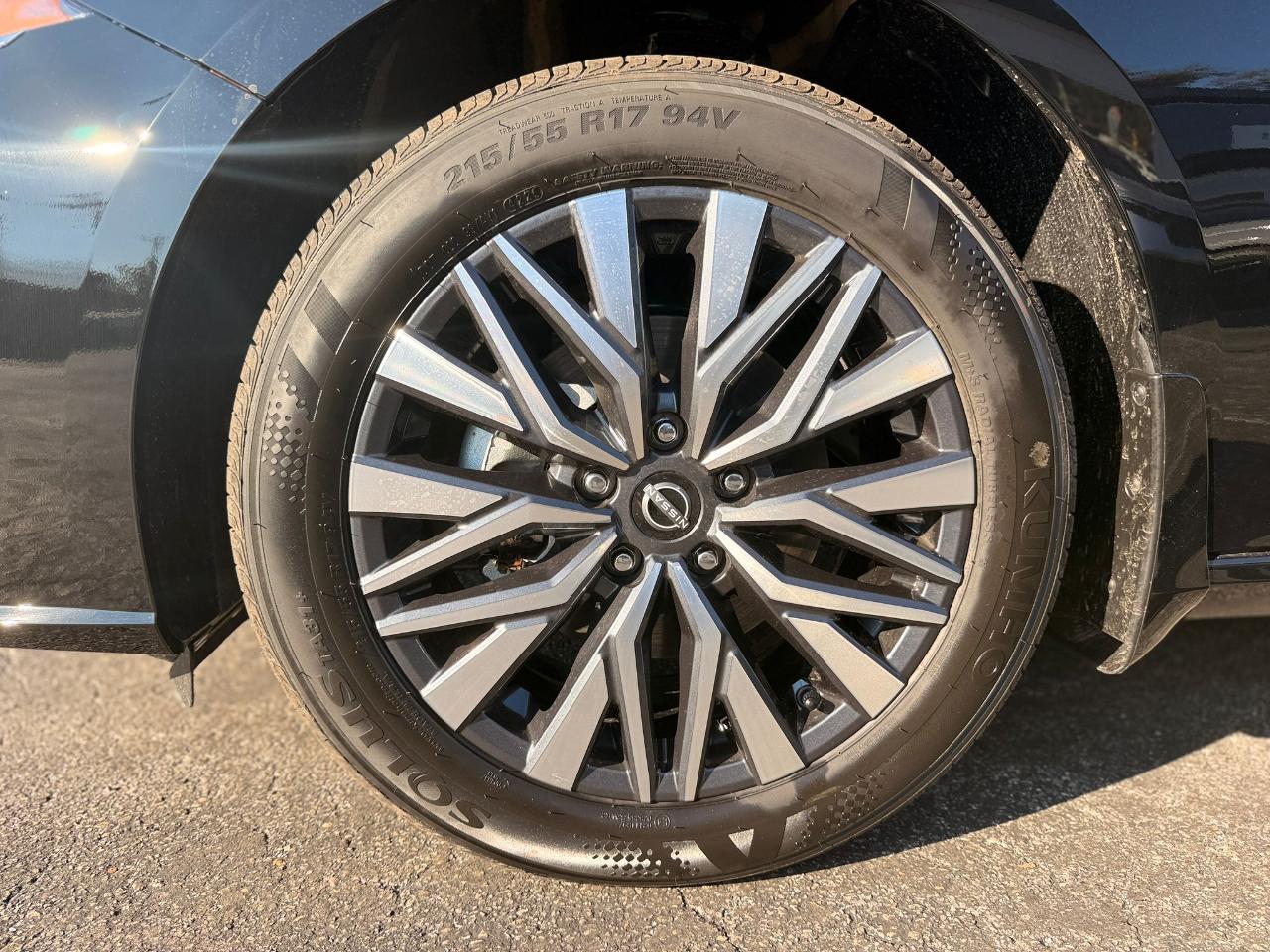 Nissan Altima 2.5 SV AWD 2025