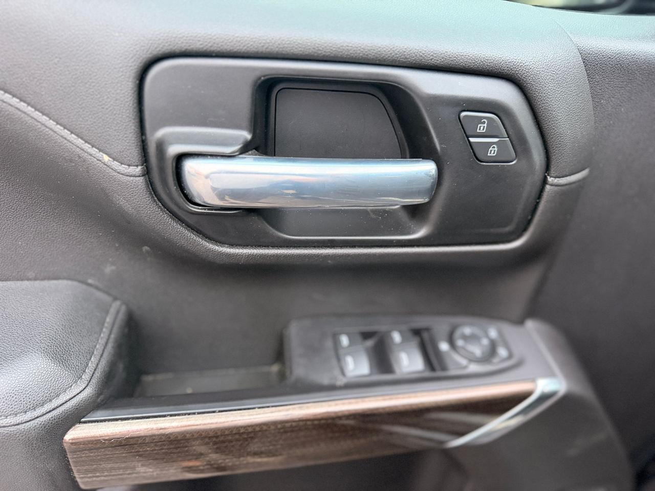 Chevrolet Silverado 1500 RST Crew Cab 2WD 2021