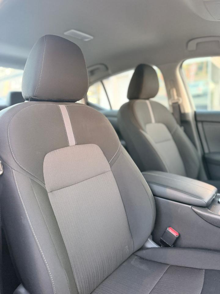 Nissan Sentra SV 2025