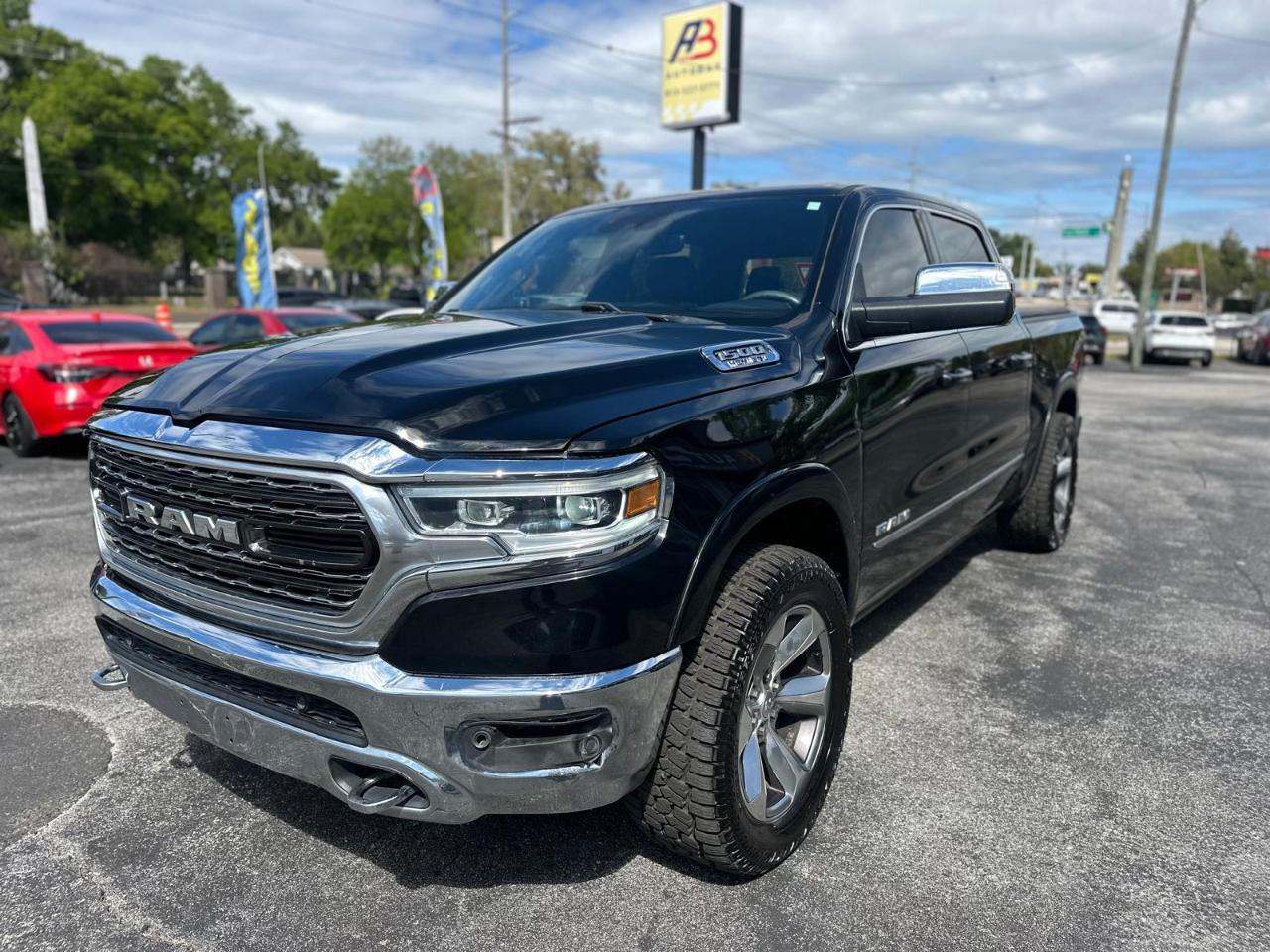RAM 1500 Limited Crew Cab SWB 4WD 2019