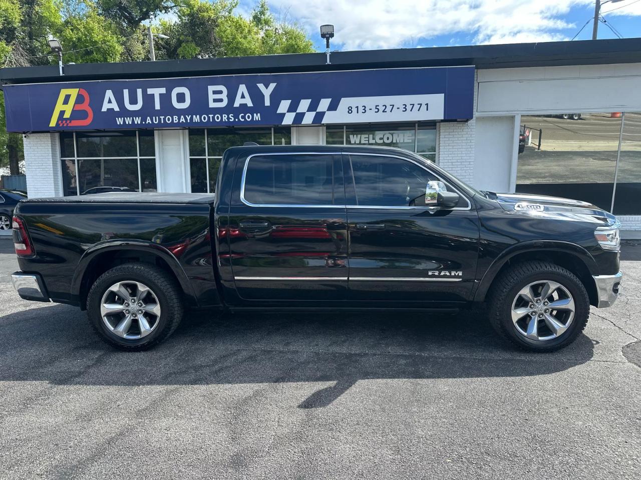 RAM 1500 Limited Crew Cab SWB 4WD 2019