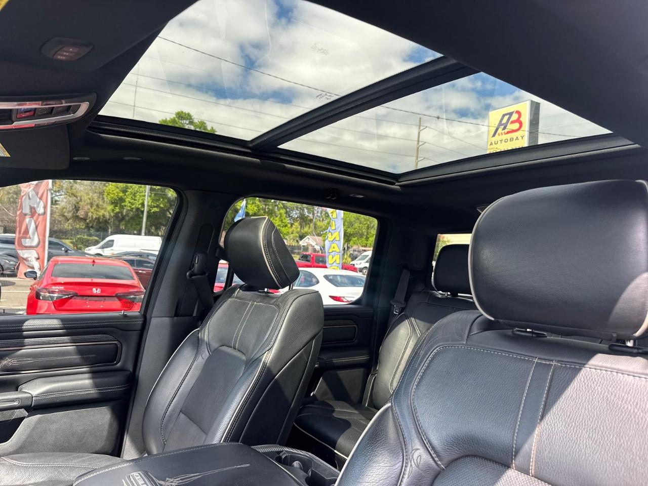 RAM 1500 Limited Crew Cab SWB 4WD 2019