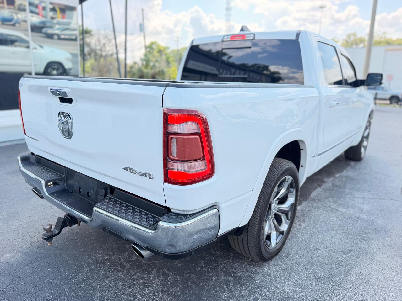 RAM 1500 Limited Crew Cab SWB 4WD 2019