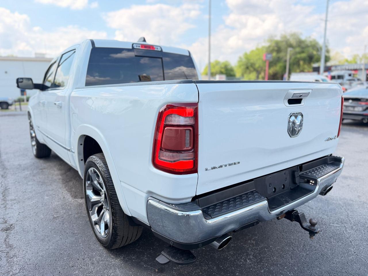 RAM 1500 Limited Crew Cab SWB 4WD 2019