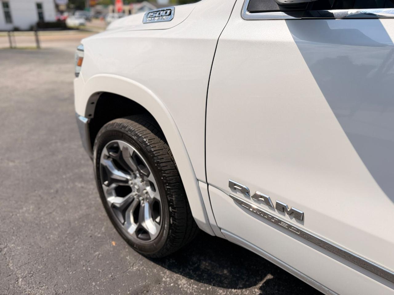 RAM 1500 Limited Crew Cab SWB 4WD 2019