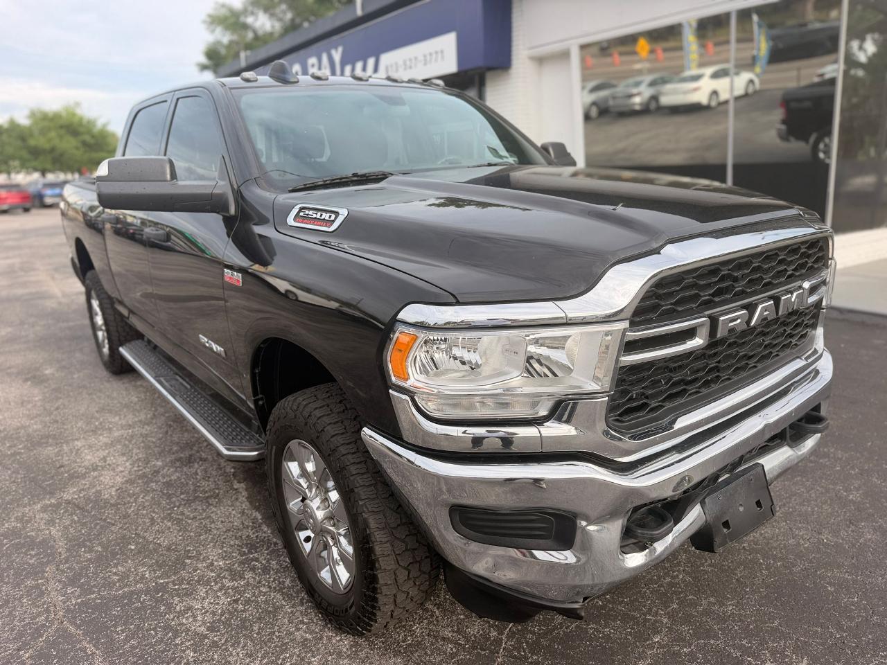 RAM 2500 Tradesman Crew Cab SWB 4WD 2022