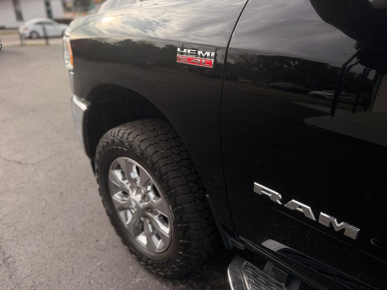 RAM 2500 Tradesman Crew Cab SWB 4WD 2022