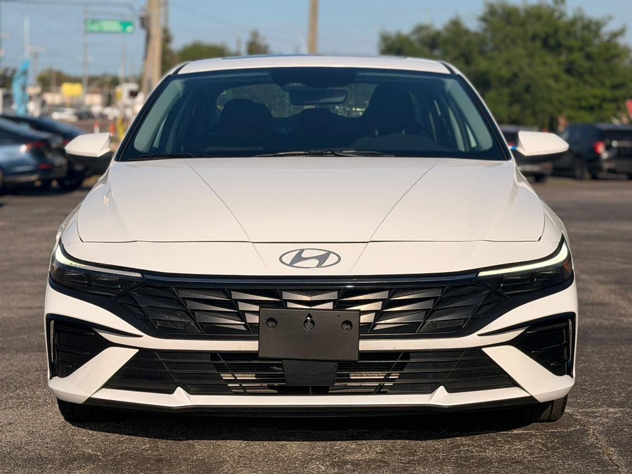 Hyundai Elantra SEL Convenience 2025