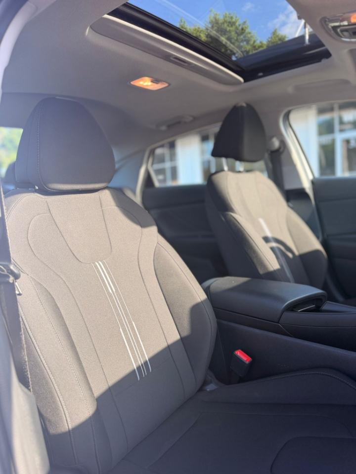 Hyundai Elantra SEL Convenience 2025