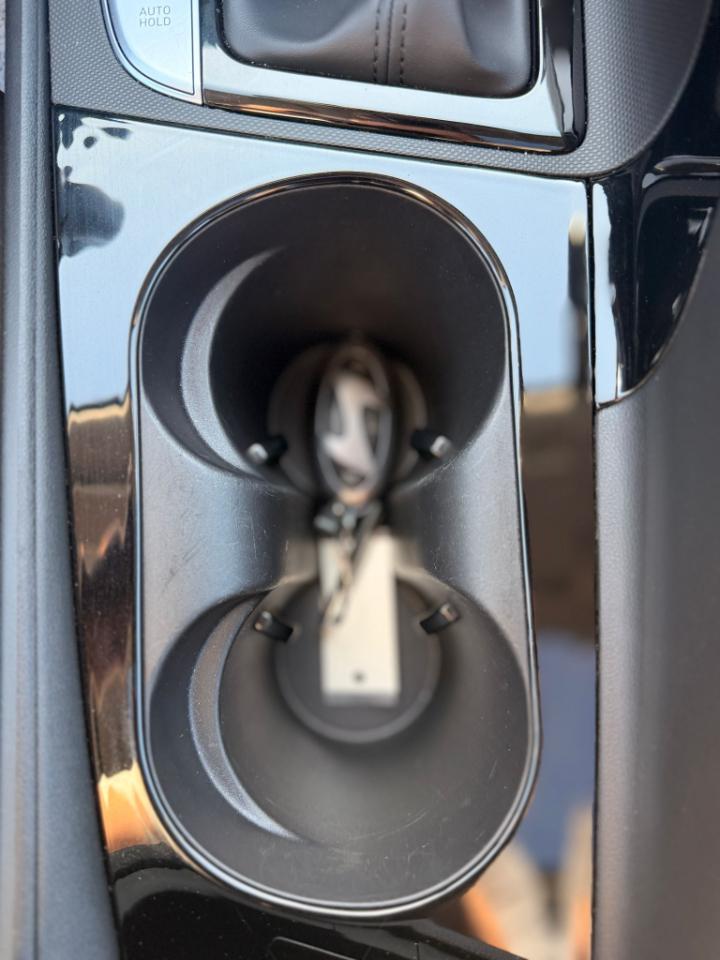 Hyundai Elantra SEL Convenience 2025