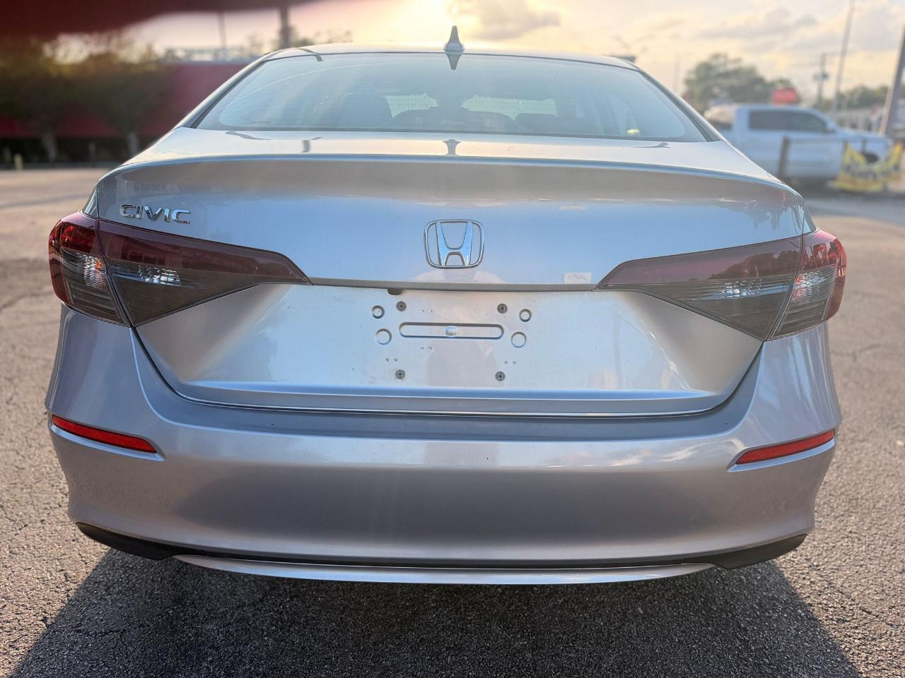 Honda Civic LX sedan 2025