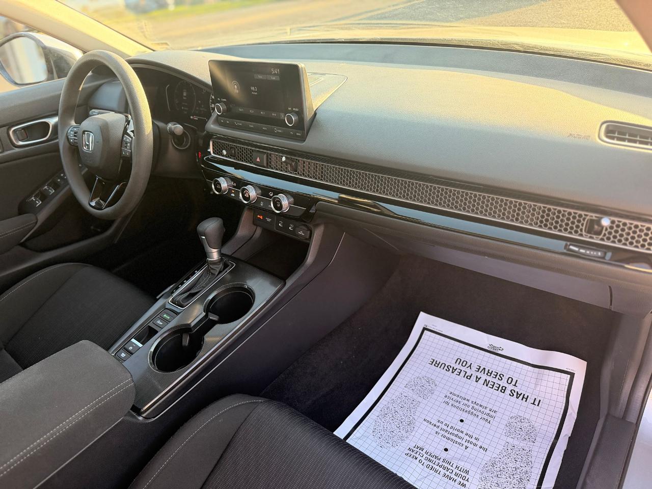 Honda Civic LX sedan 2025