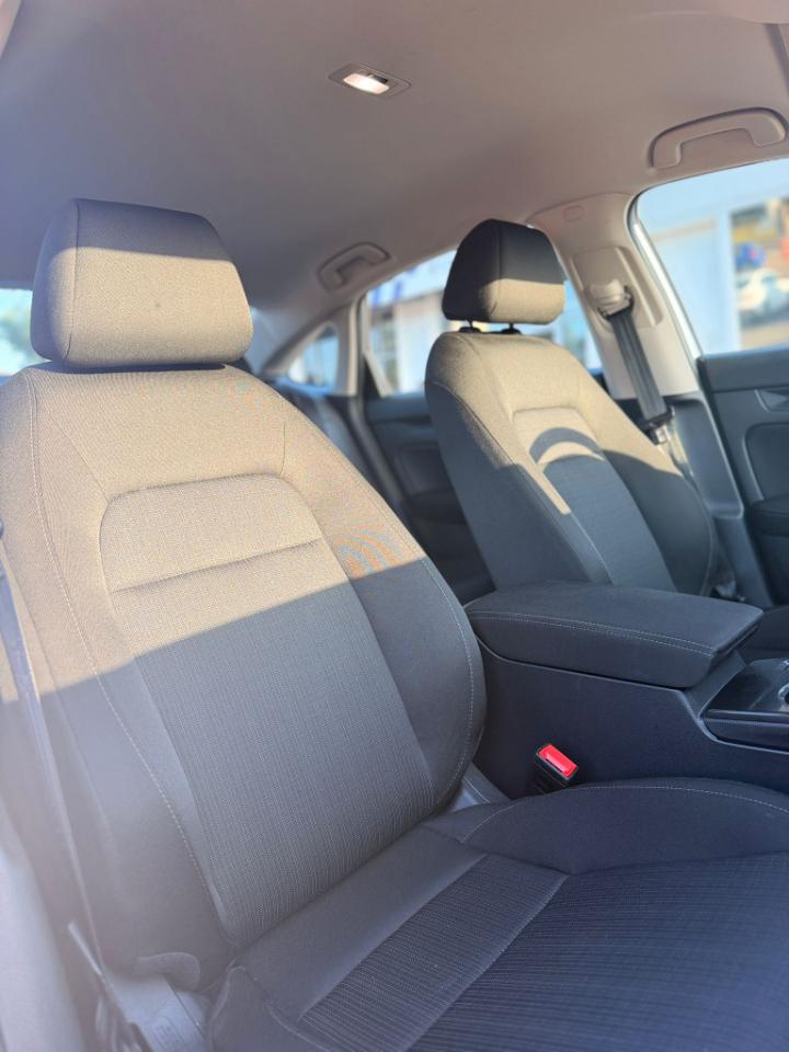 Honda Civic LX sedan 2025