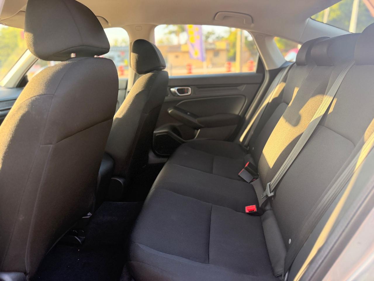 Honda Civic LX sedan 2025