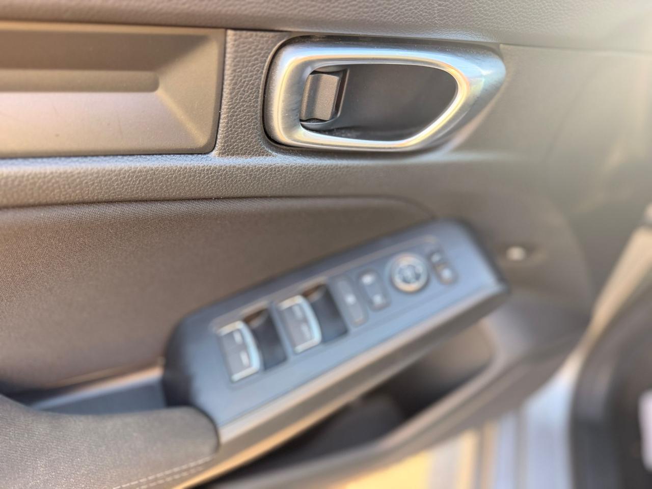 Honda Civic LX sedan 2025