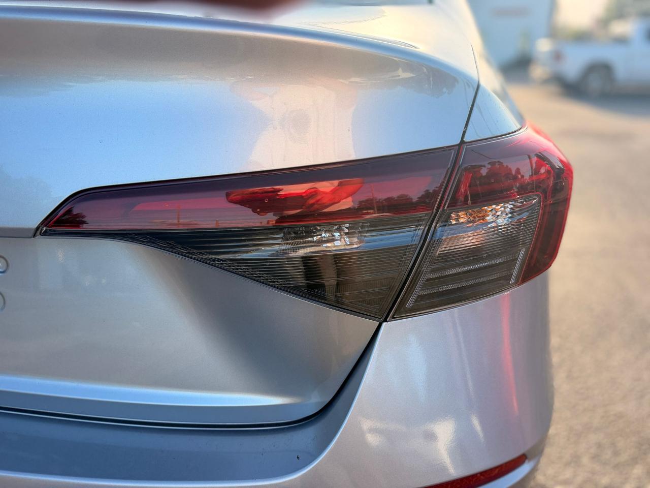 Honda Civic LX sedan 2025