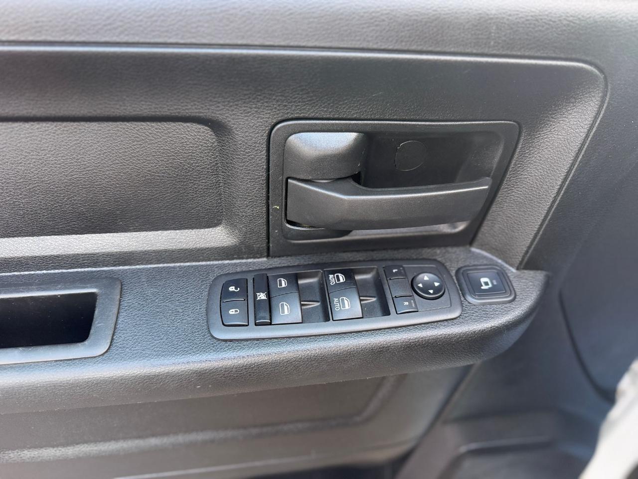 RAM 2500 Tradesman Crew Cab LWB 2WD 2024