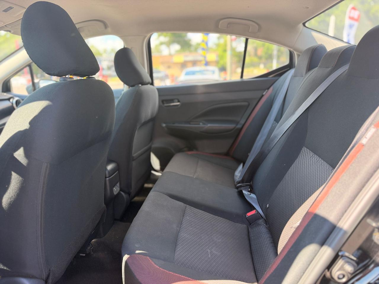 Nissan Versa SR 2025