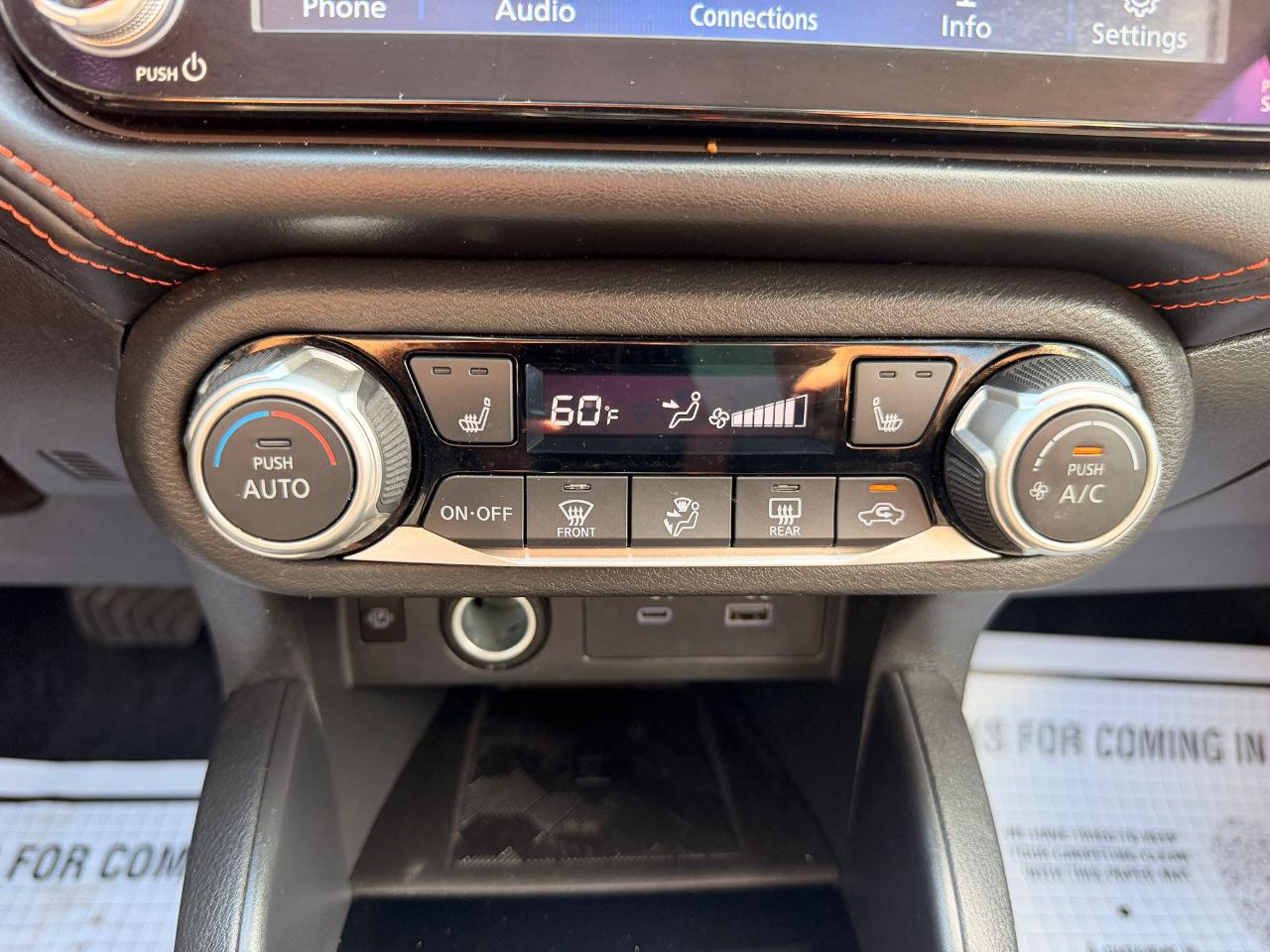 Nissan Versa SR 2025