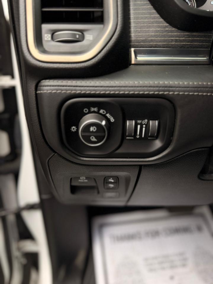 RAM 1500 Limited Crew Cab SWB 4WD 2019