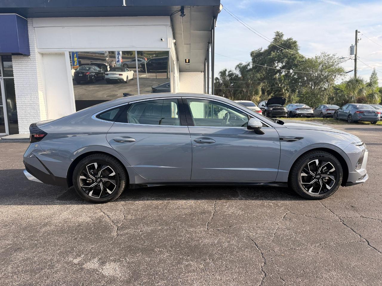 Hyundai Sonata SEL 2025