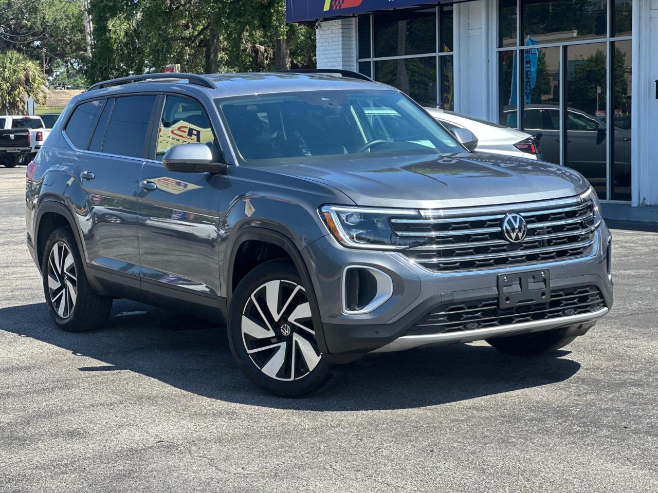 Volkswagen Atlas SE w/Technology 2025