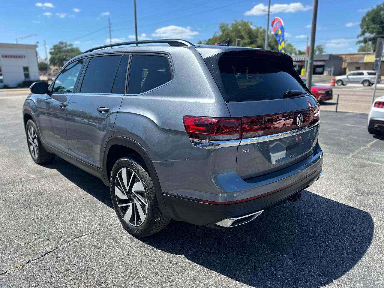 Volkswagen Atlas SE w/Technology 2025