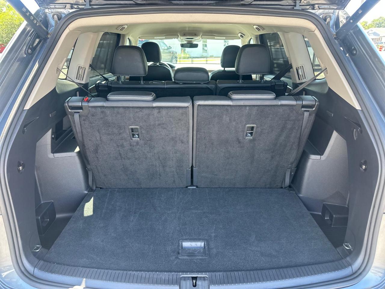 Volkswagen Atlas SE w/Technology 2025